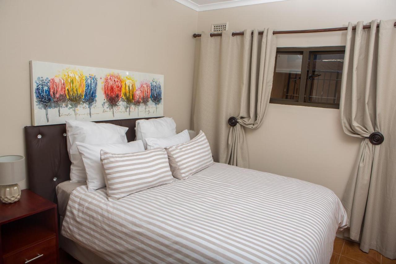 Dyna Guest House Durban Esterno foto